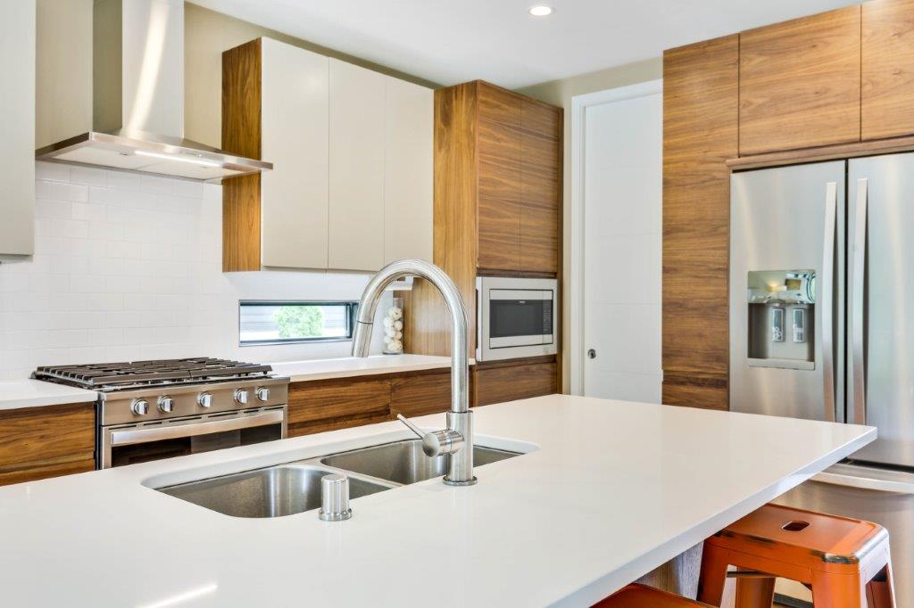 Minneapolis Modern Home Kitchen