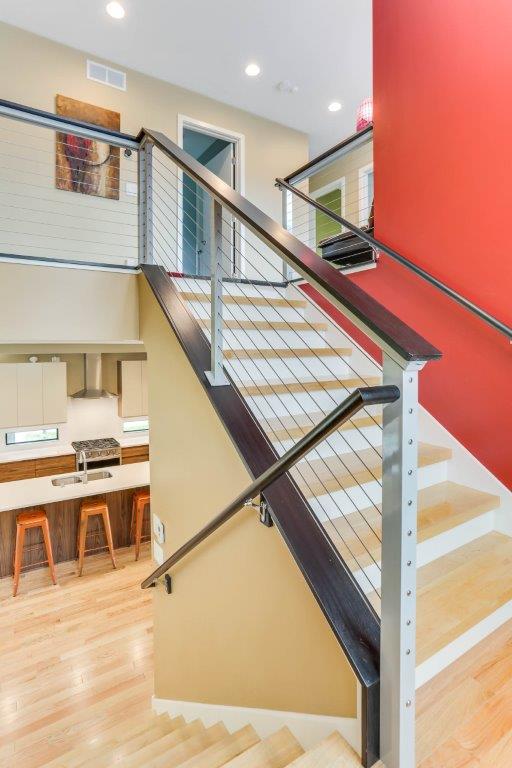 Minneapolis Modern Home Stainless Steel Marine Cable Staircase