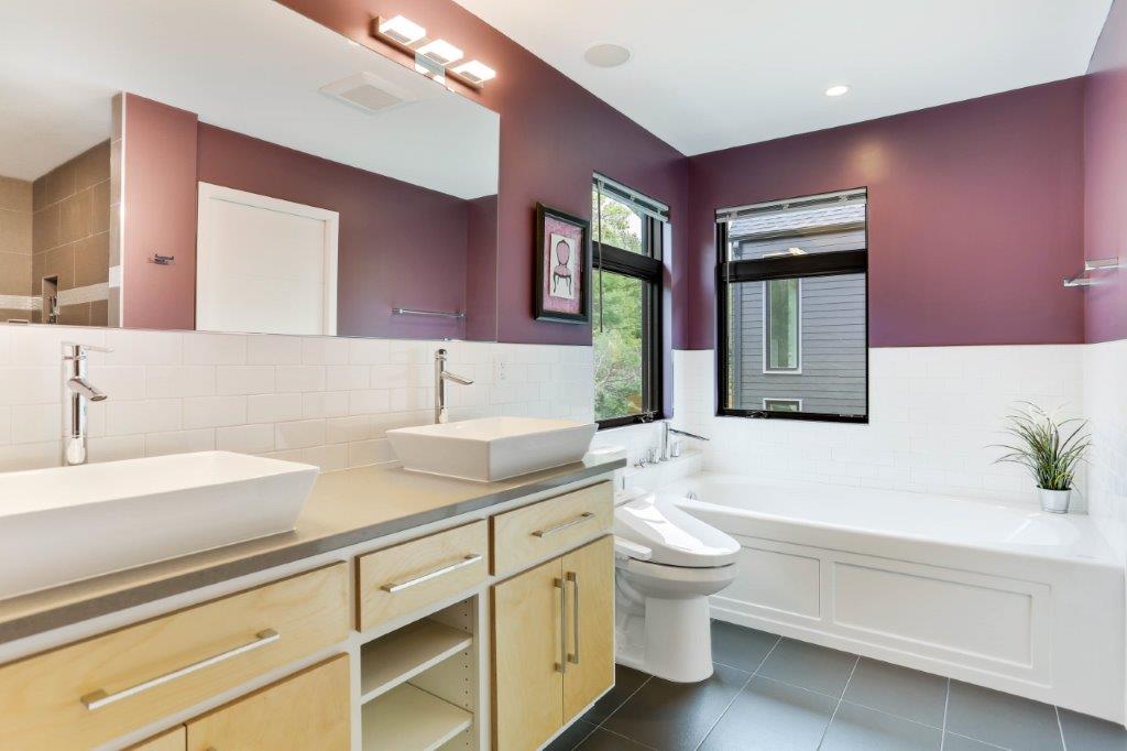 Minneapolis Modern Home Owner&rsquo;s Suite Bath
