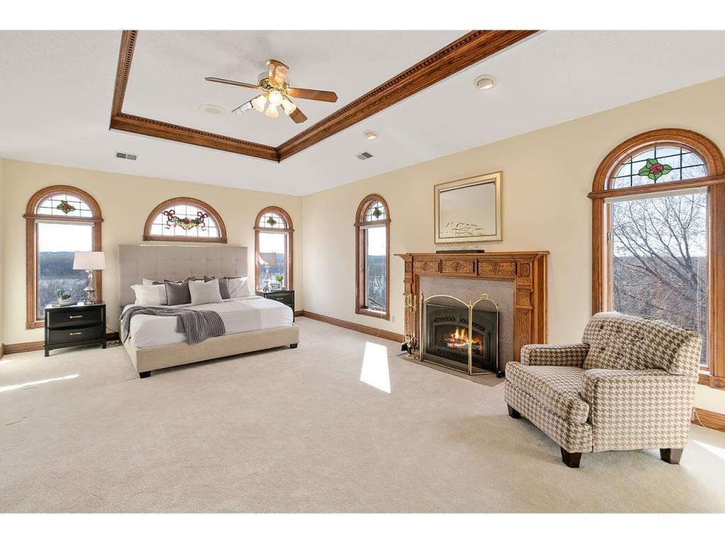 Diamond River Bluff House