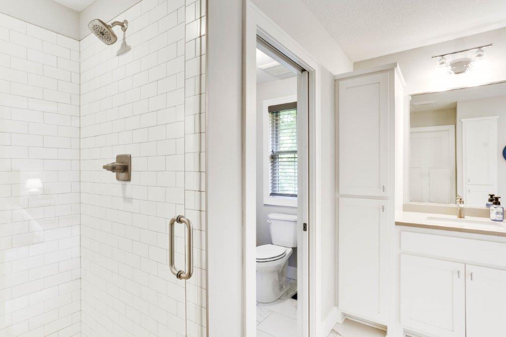 Royal Club Urban Farmhouse Owner’s Suite Bathroom Shower