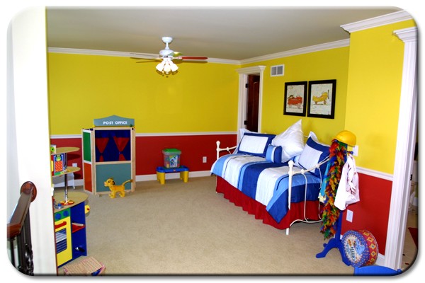 Luxury Home Tour Model