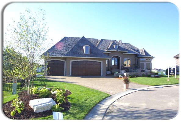 Luxury Home Tour Model