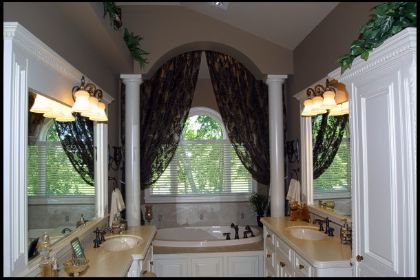 Luxury Home Tour Model