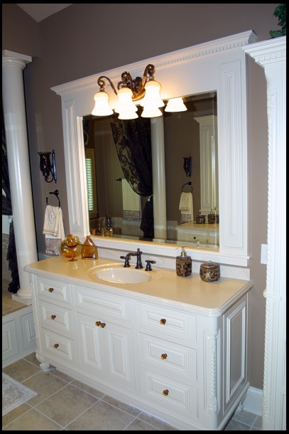 Luxury Home Tour Model