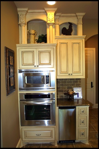 Luxury Home Tour Model