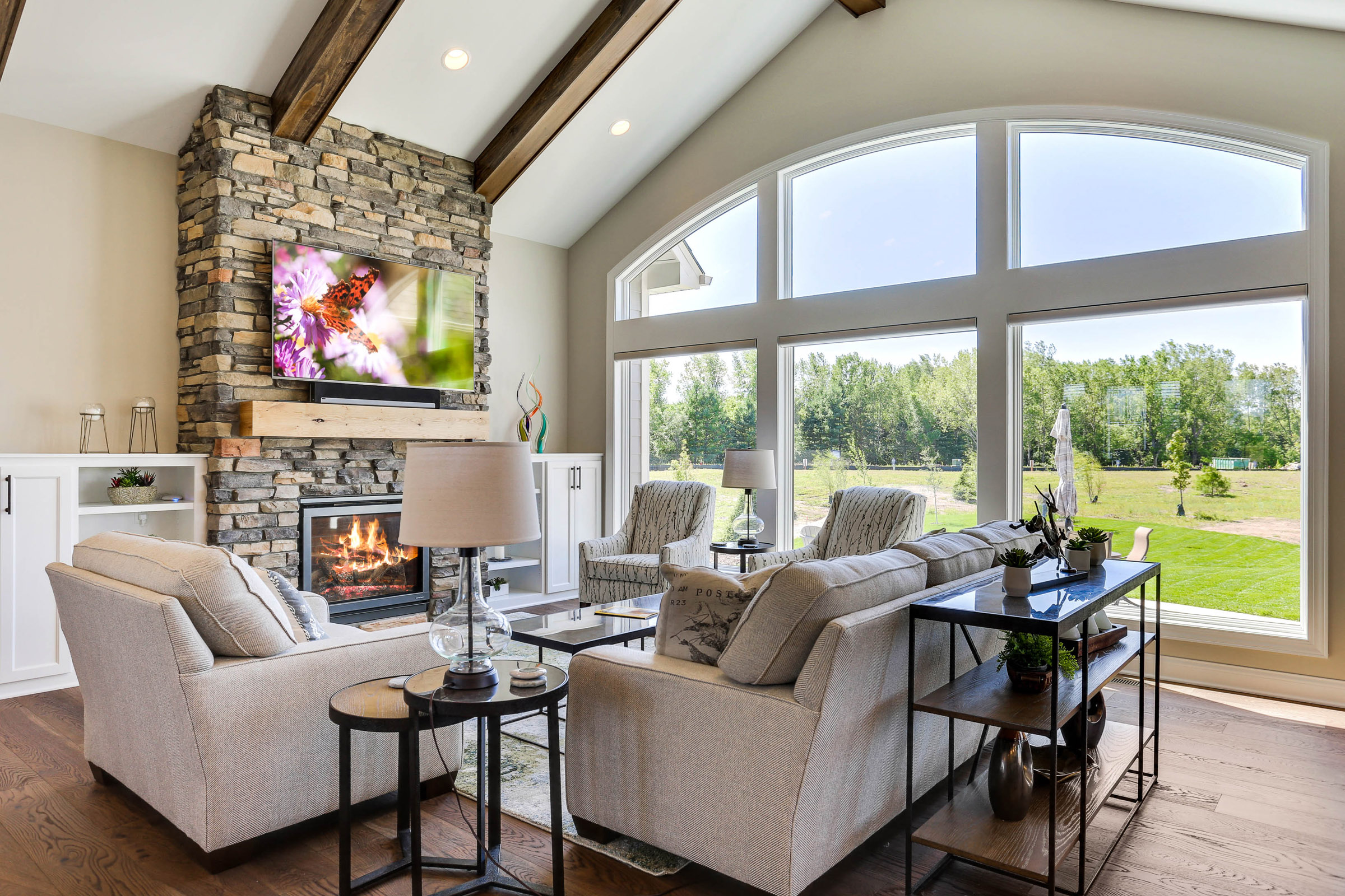 TJB Home Plan #499 Great Room Arched Windows