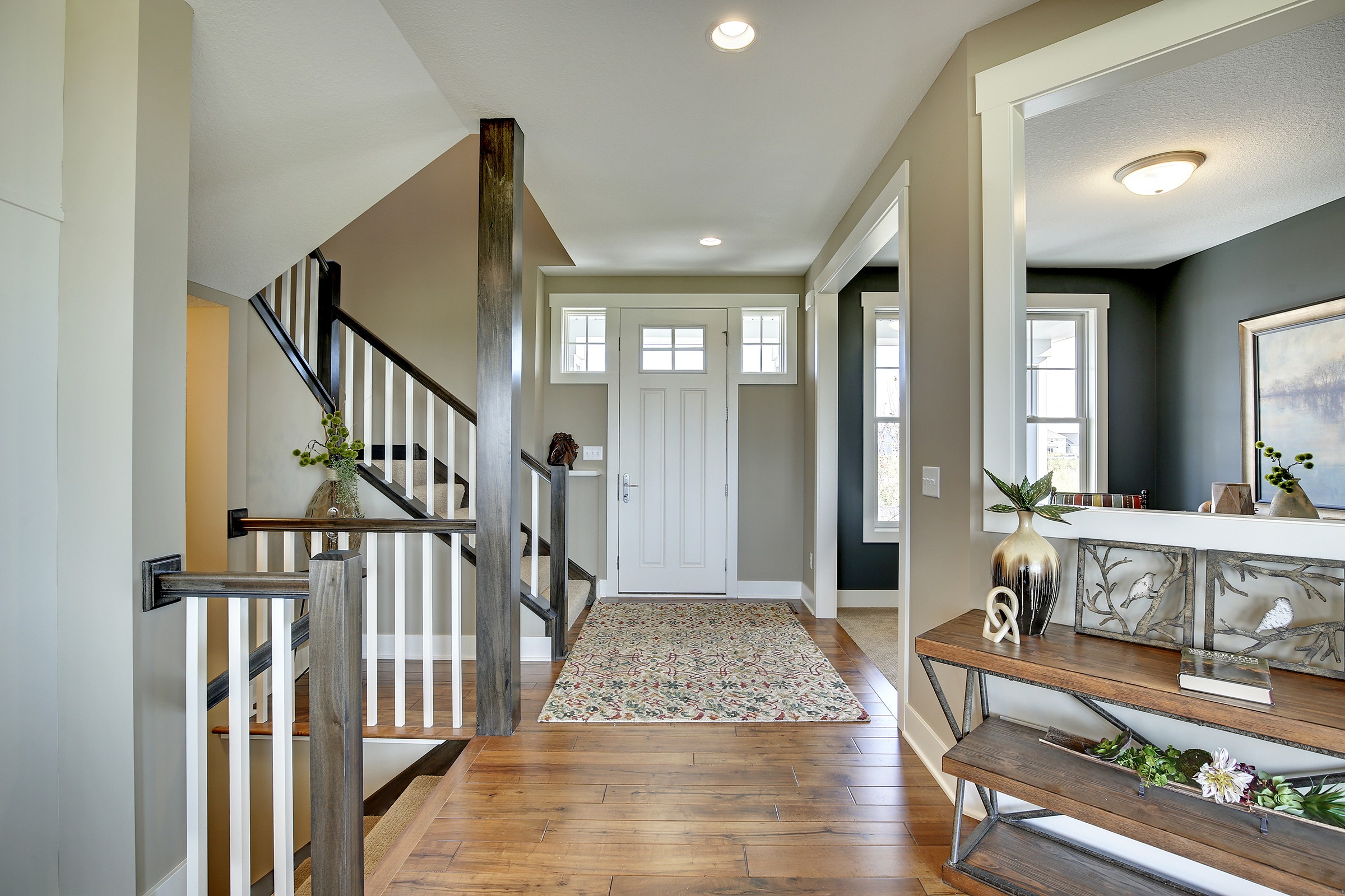 Large Foyer Entry