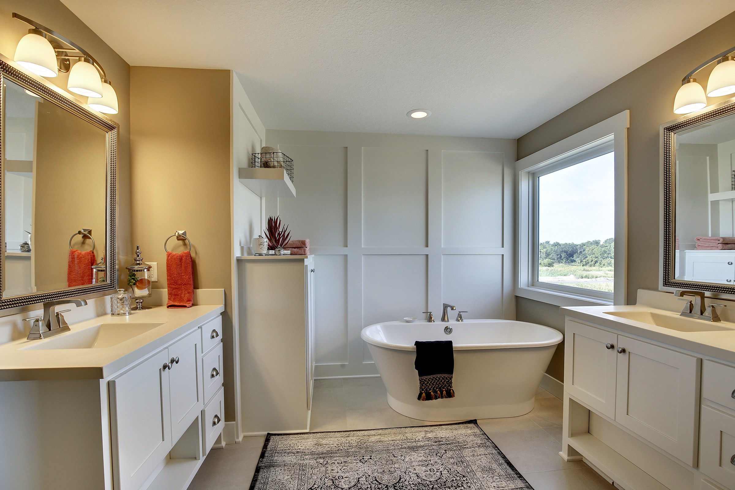 Master Bath Soaking Tub