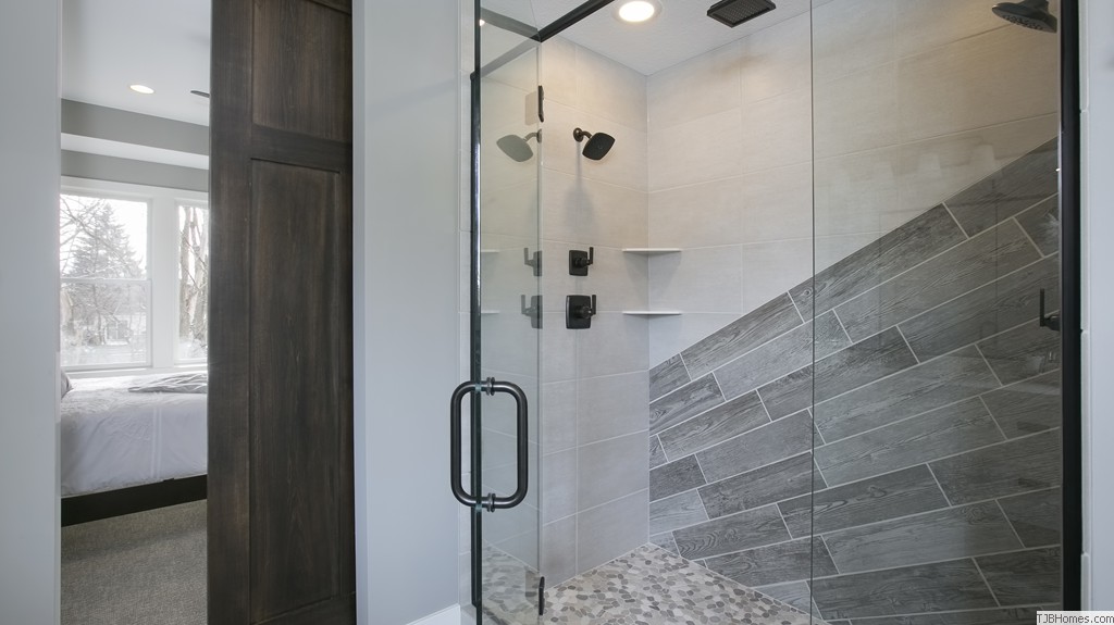 Unique shower tile design
